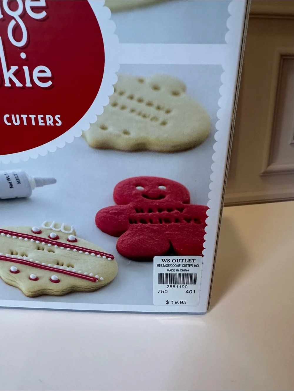 Williams Sonoma “Message in a Cookie” Holiday Message Cookie Cutters Boxed Set 1